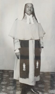 Black and white photo of Benedicto Kiwanuka in wig and robes