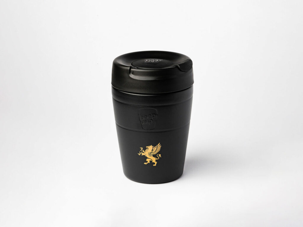 Black keepcup with gold griffin