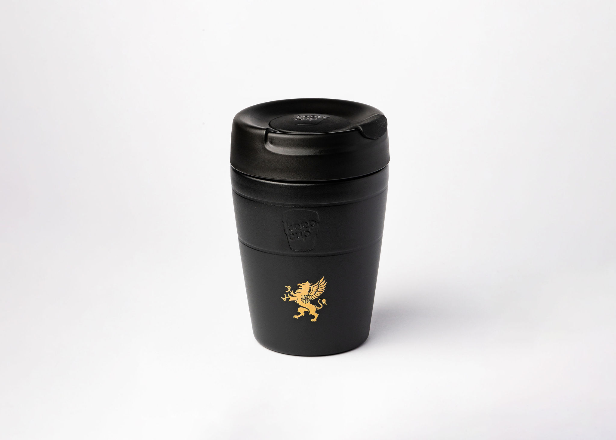 Black keepcup with gold griffin